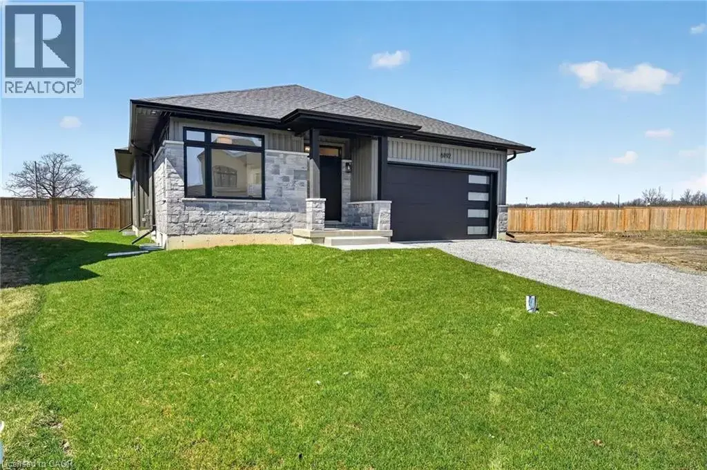 6192 Curlin Crescent, Niagara Falls