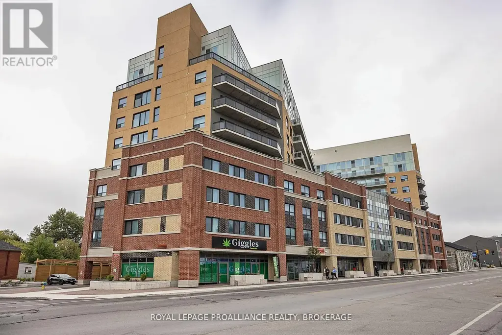 525 - 652 Princess Street, Kingston (Central City East)