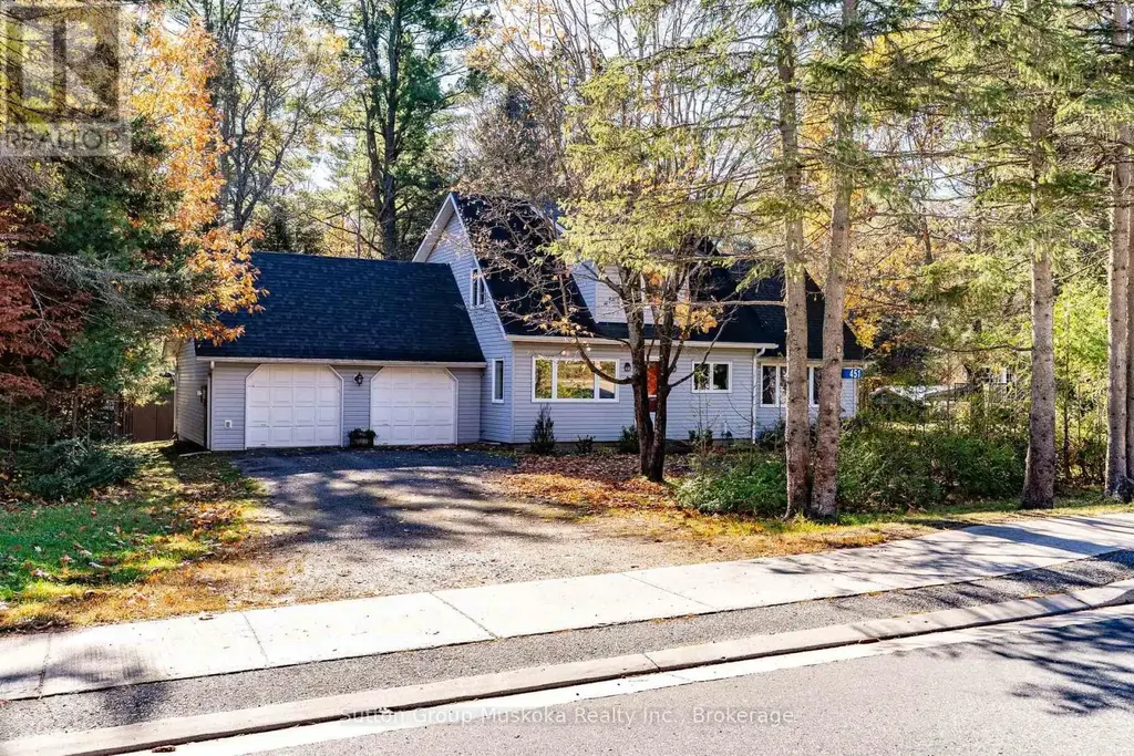 451 Muskoka Rd #10 Road, Huntsville (Stephenson)