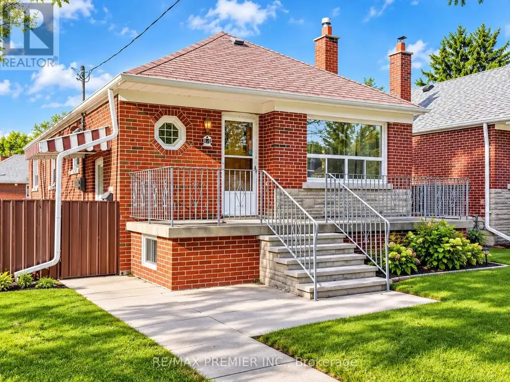 14 Shaneen Boulevard, Toronto (Wexford-Maryvale)