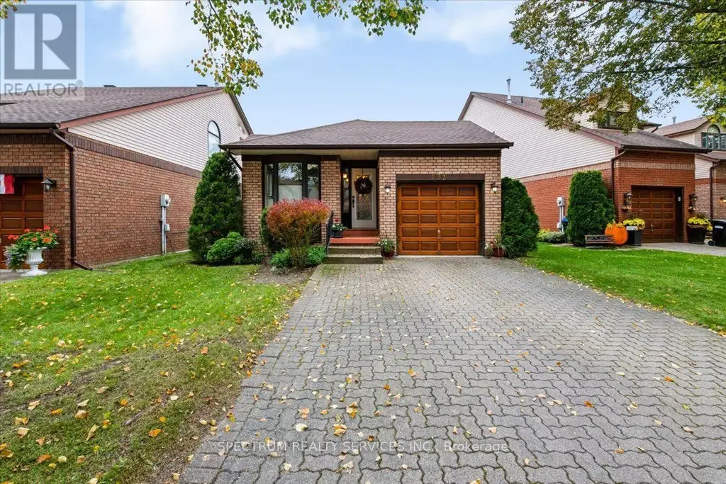 132 Riverview Road, New Tecumseth