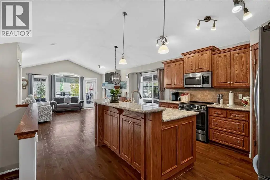 226 Cimarron Drive, Okotoks