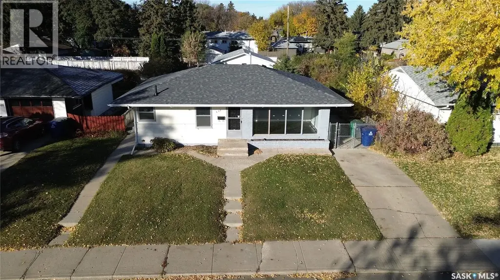 607 Q Avenue N, Saskatoon
