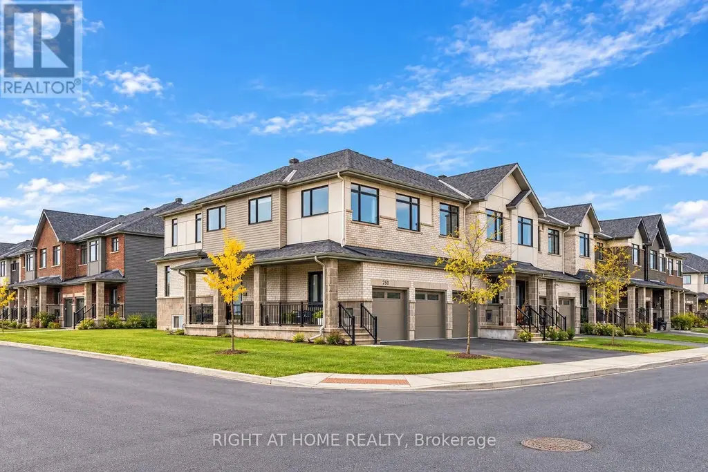 250 Monticello Avenue, Ottawa