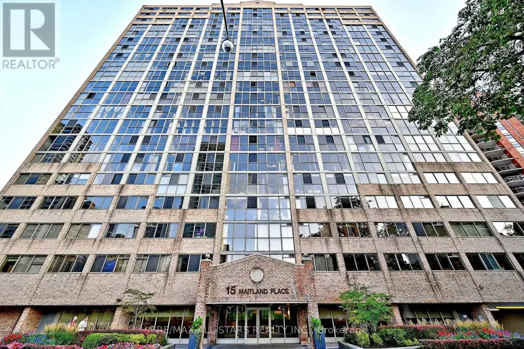 2112 - 15 Maitland Place, Toronto (Cabbagetown-South St. James Town)