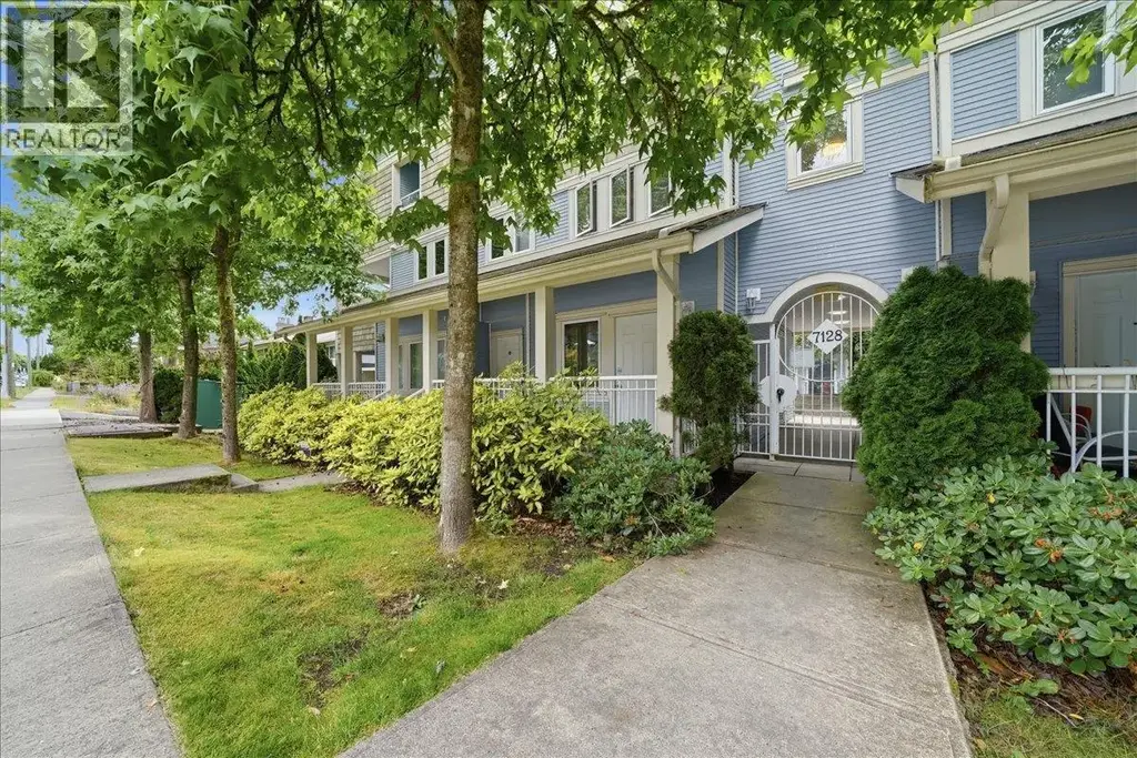 1 7128 17th Avenue, Burnaby