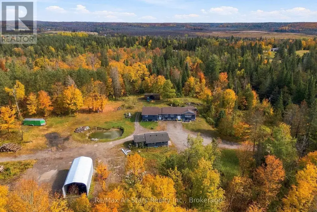 209 Crystal Lake Road, Trent Lakes