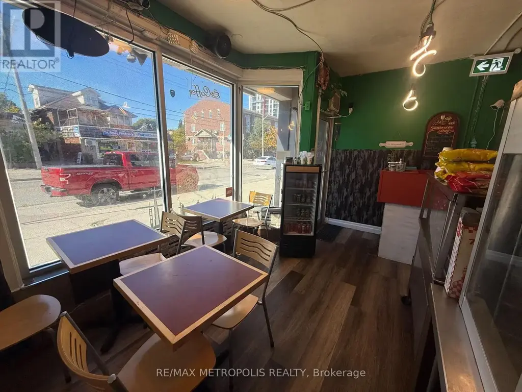 564 King Street, Kitchener