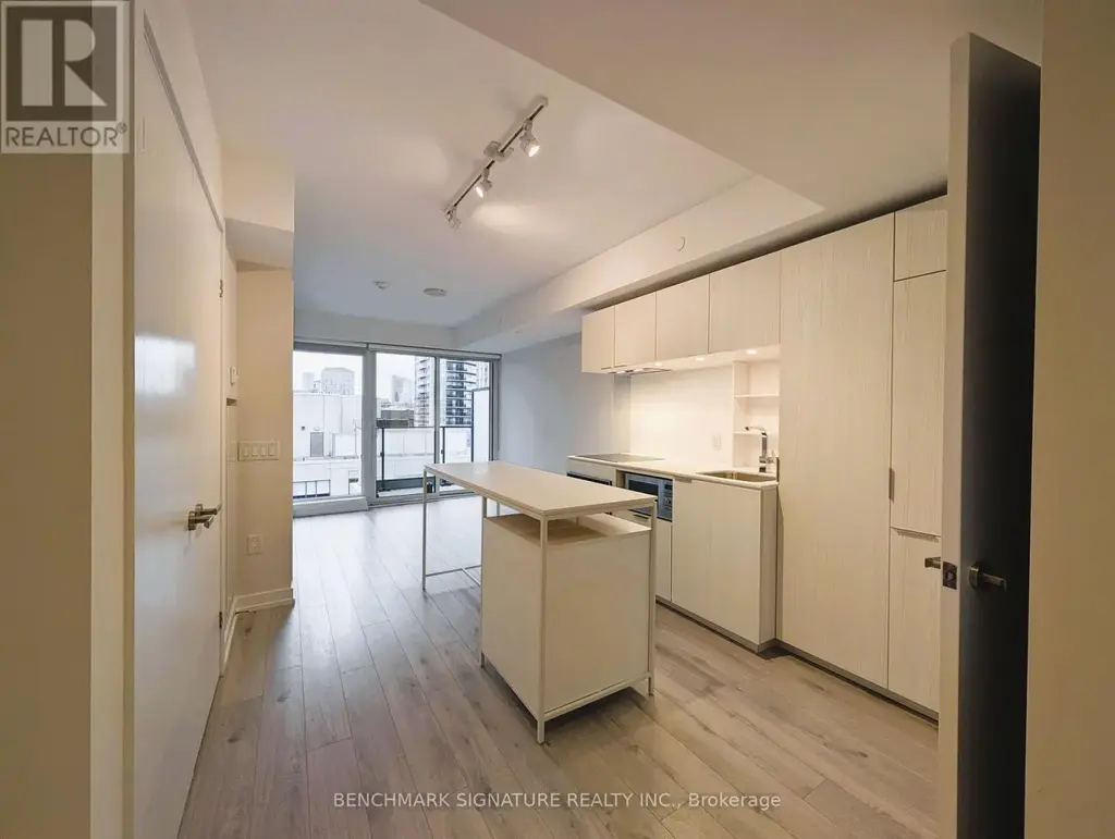 1812 - 77 Shuter Street, Toronto (Church-Yonge Corridor)