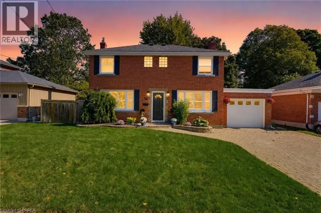 38 Admiral Road, Brantford