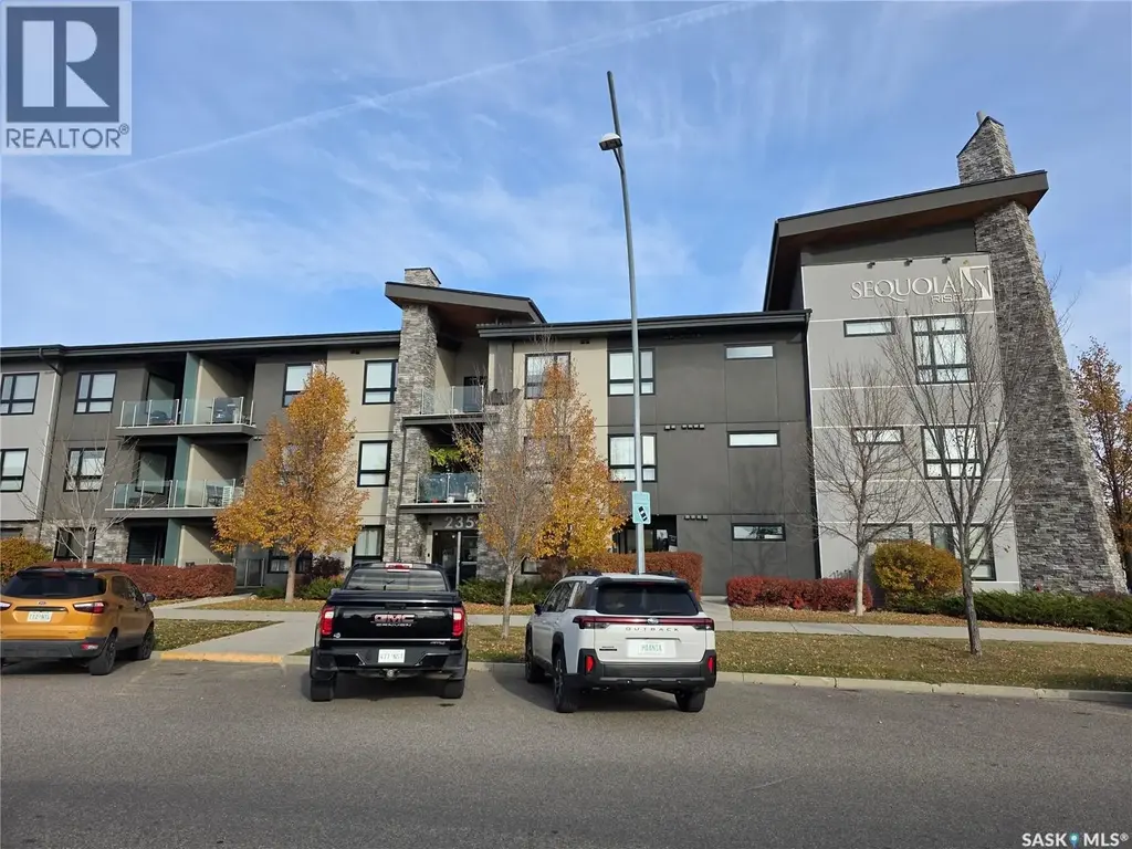216 235 Evergreen Square, Saskatoon