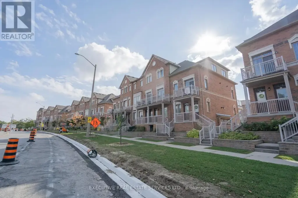 10 - 180 Howden Boulevard, Brampton (Westgate)