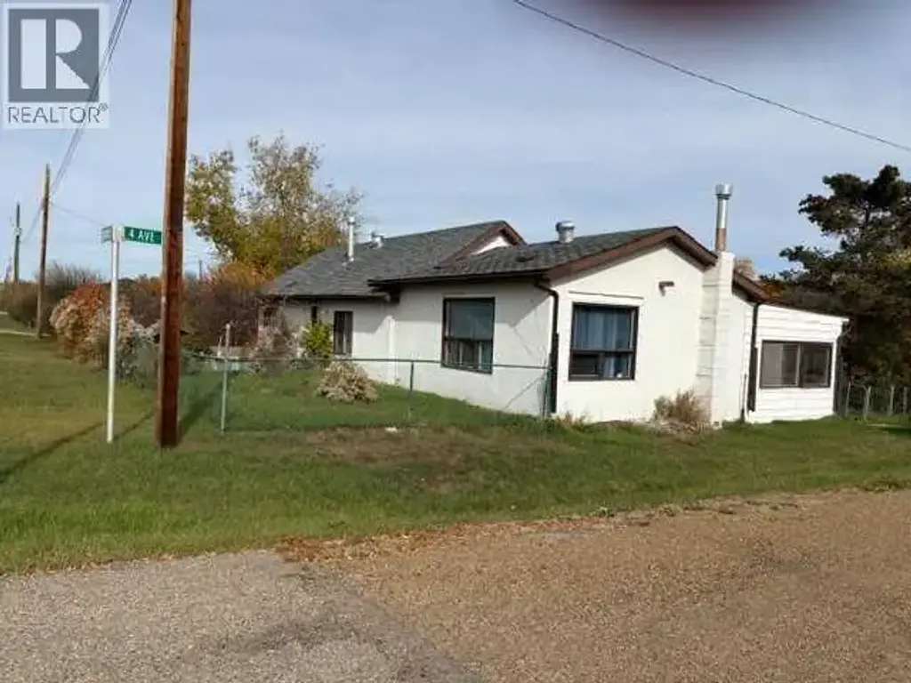 432 Center Street, Drumheller
