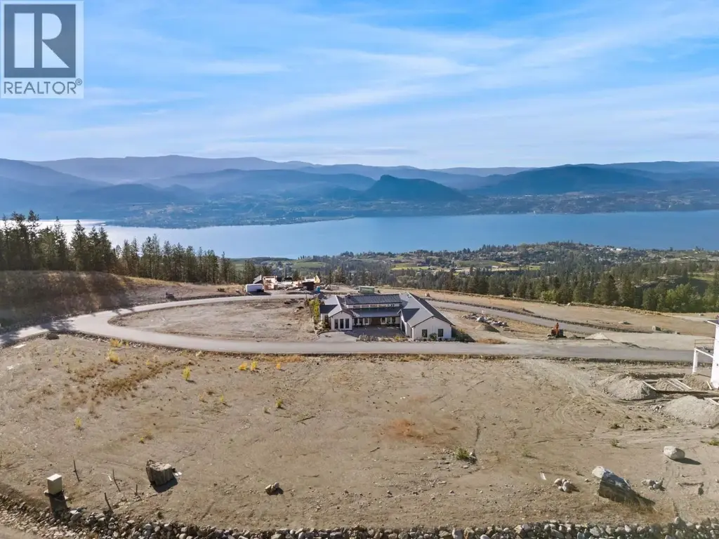 215 Benchlands Drive, Naramata