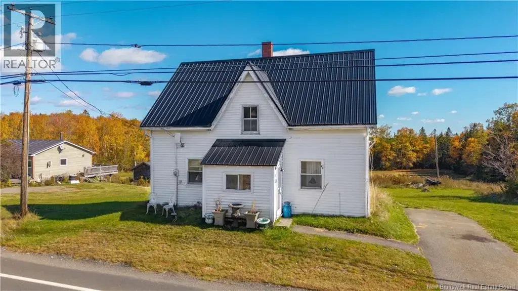 4596 Route 127, Chamcook