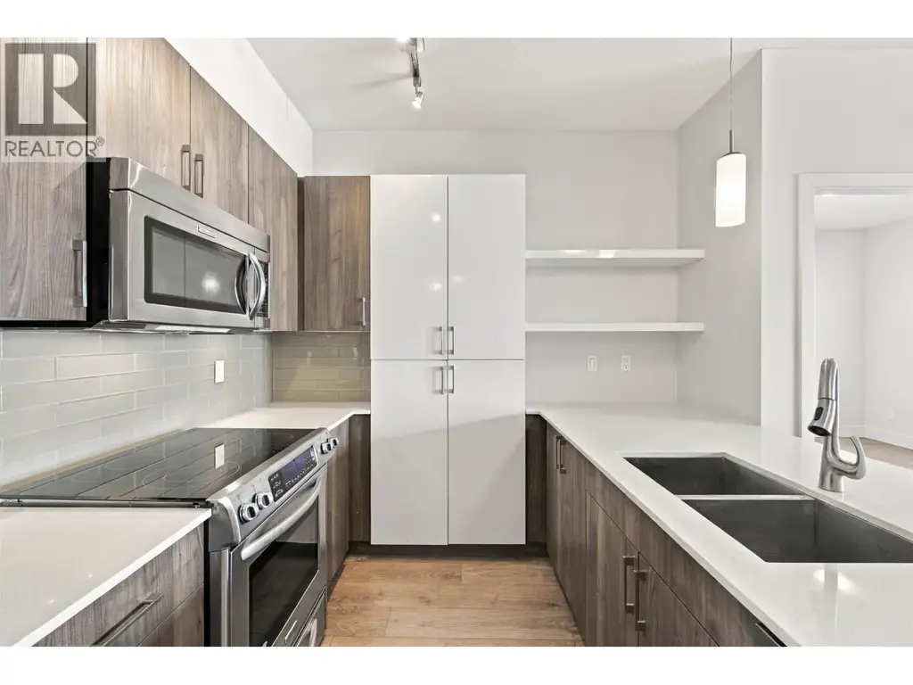 410 630 Como Lake Avenue, Coquitlam