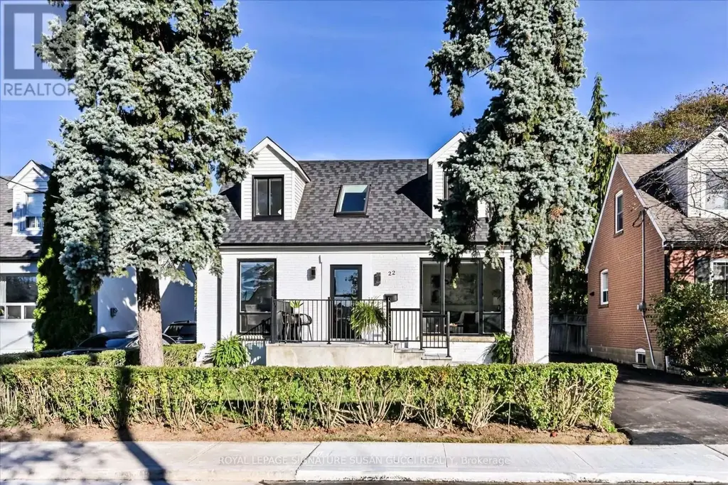 22 Holland Avenue, Toronto (O'Connor-Parkview)