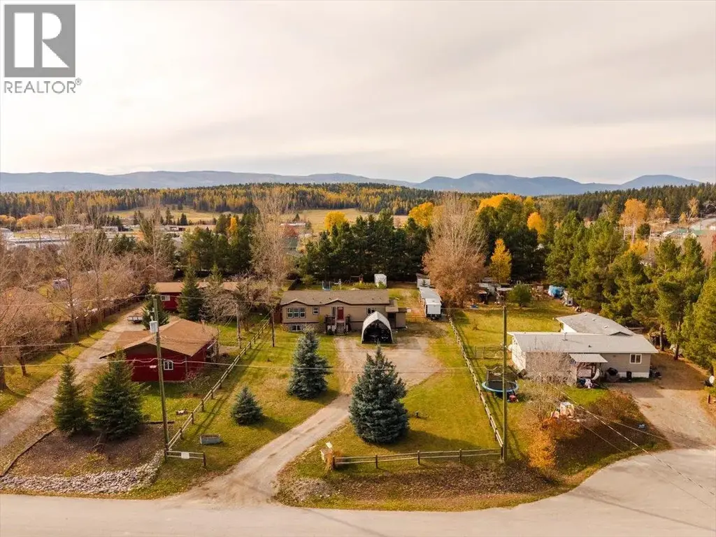 7321 George Road, Jaffray