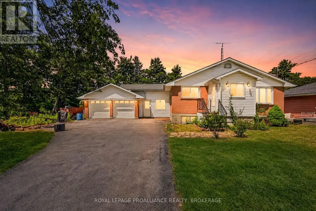 2219 Mckendry Road, Kingston (City North of 401)