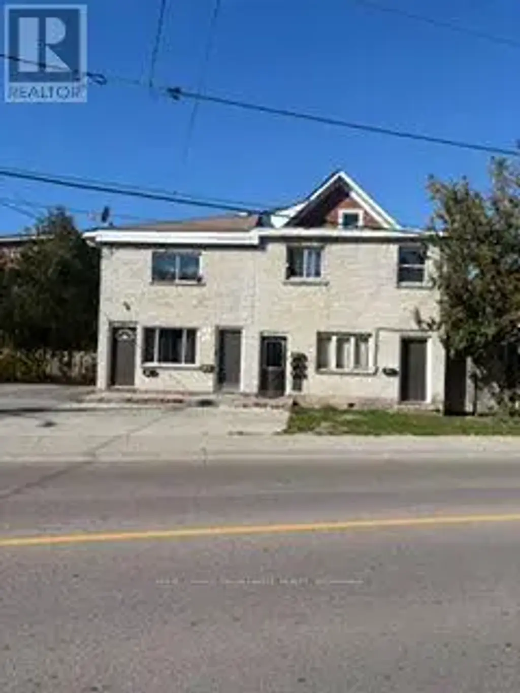284 Division Street, Kingston (East of Sir John A. Blvd)