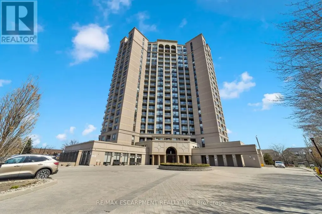 1405 - 220 Forum Drive, Mississauga (Hurontario)