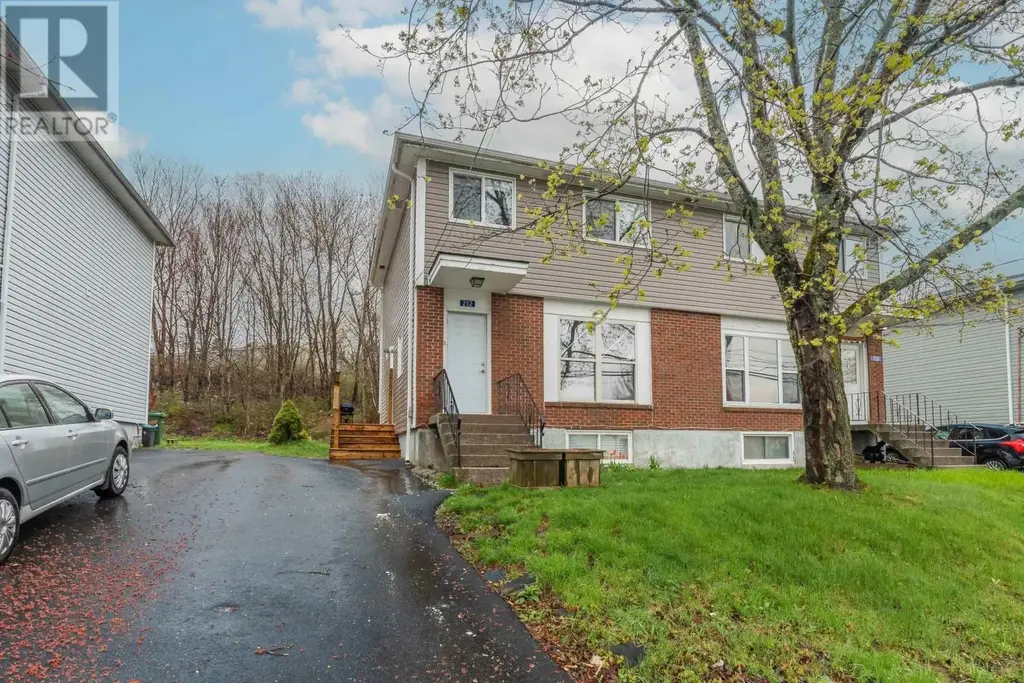 212 Roleika Drive, Dartmouth