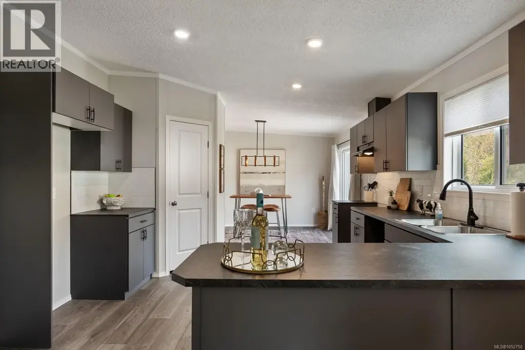 72 1160 Shellbourne Blvd, Campbell River
