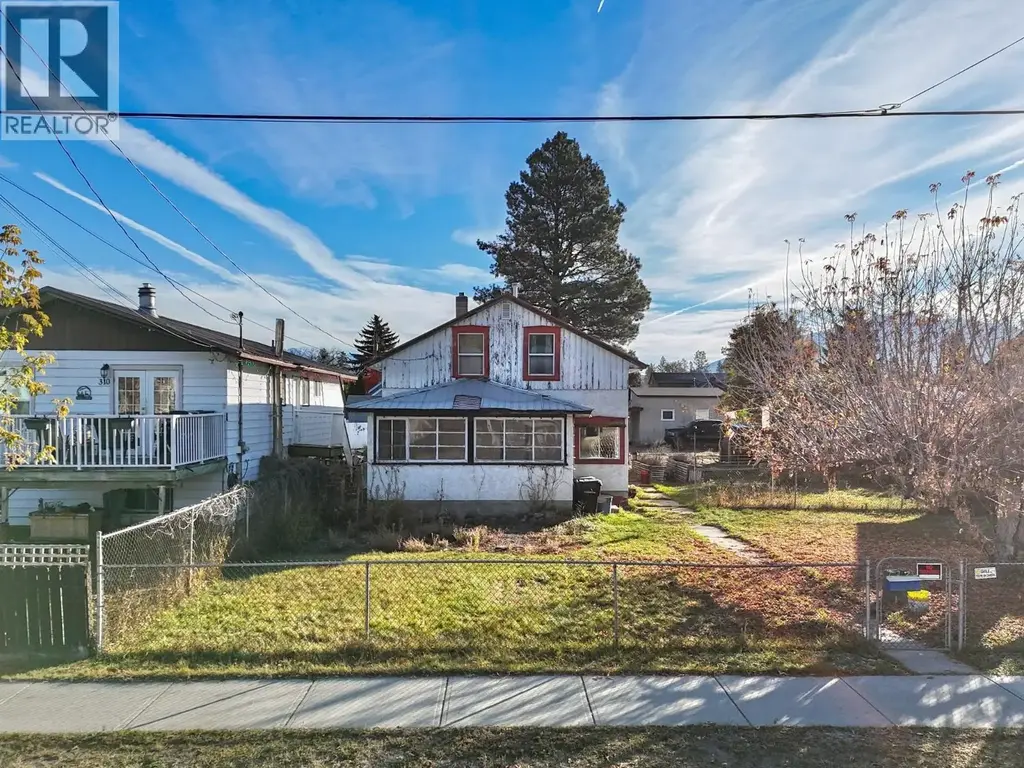 312 3rd Avenue S, Cranbrook