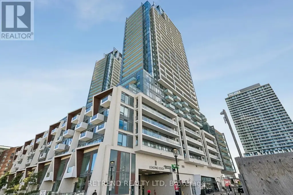 642 - 7 Golden Lion Heights, Toronto (Newtonbrook East)