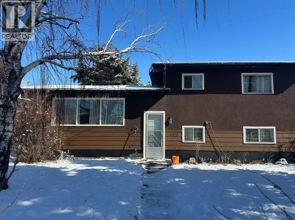 2028 43 Street Se, Calgary