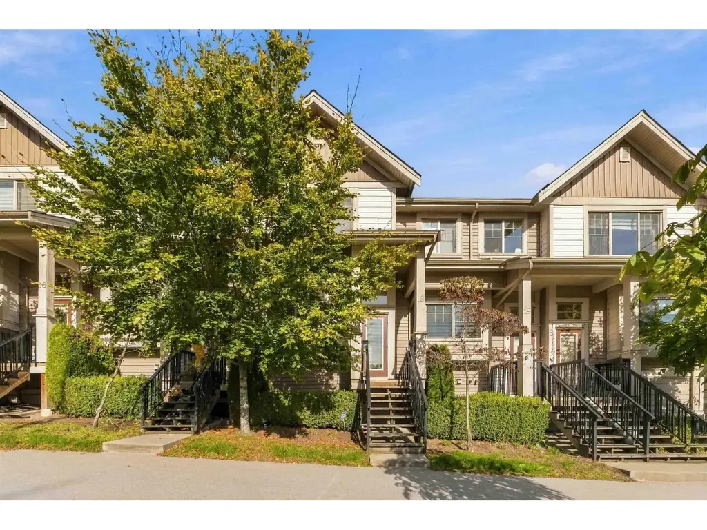 18 19097 64 Avenue, Surrey