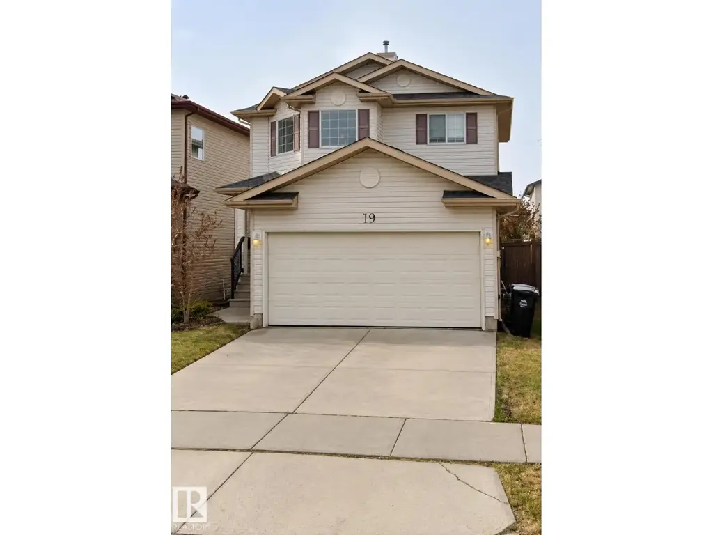 19 Douglas Cr, Leduc