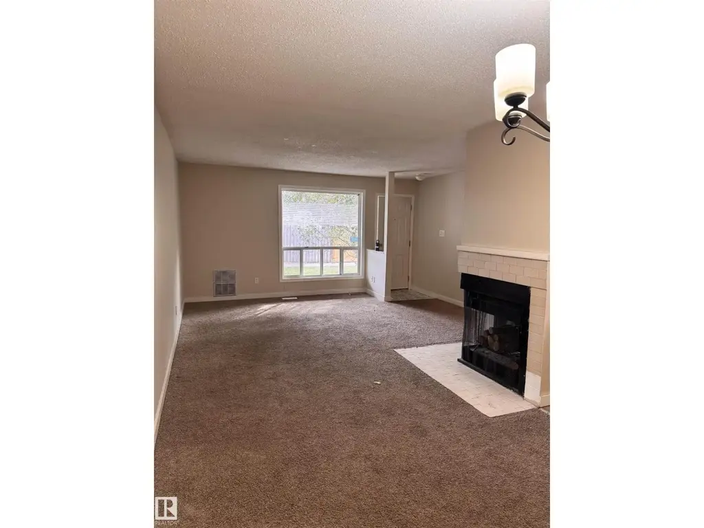 1503 Mill Woods Rd East Nw Nw, Edmonton