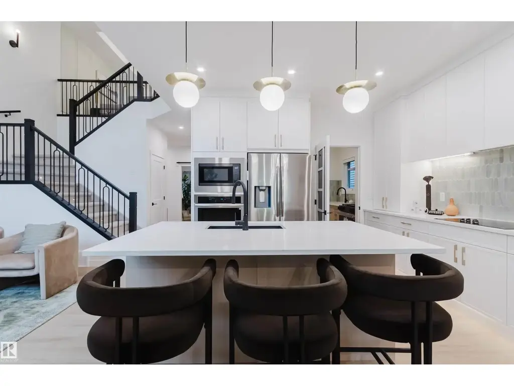 957 Elderberry Ld Nw, Edmonton