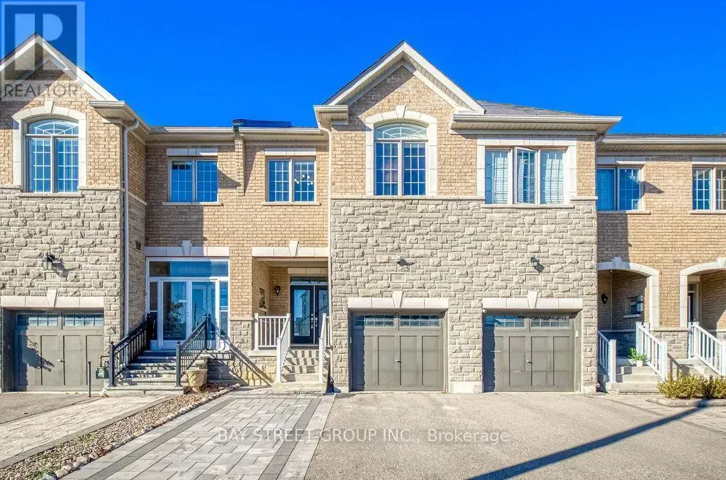 38 Port Arthur Crescent, Richmond Hill (Jefferson)