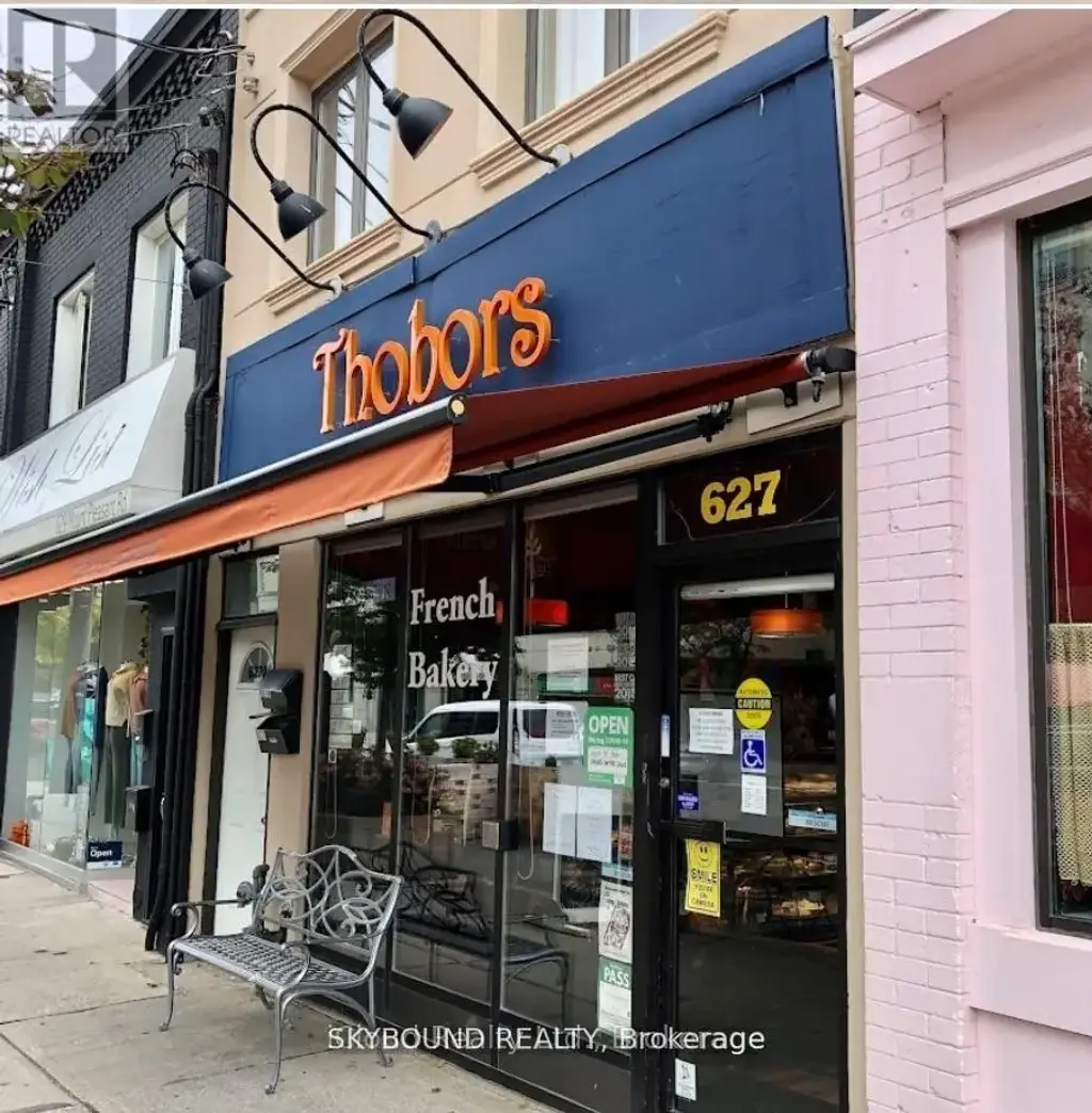 Retail And Upper - 627 Mount Pleasant Road, Toronto (Mount Pleasant East)