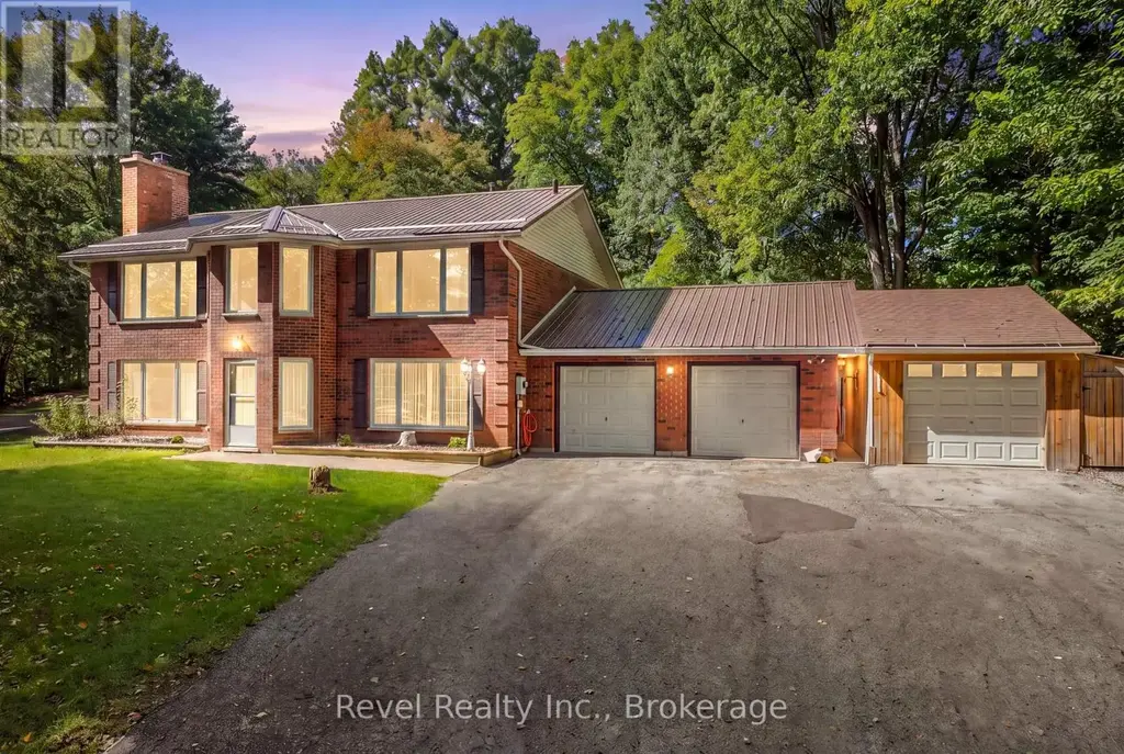 18 Bessie Avenue S, Kawartha Lakes (Bobcaygeon)
