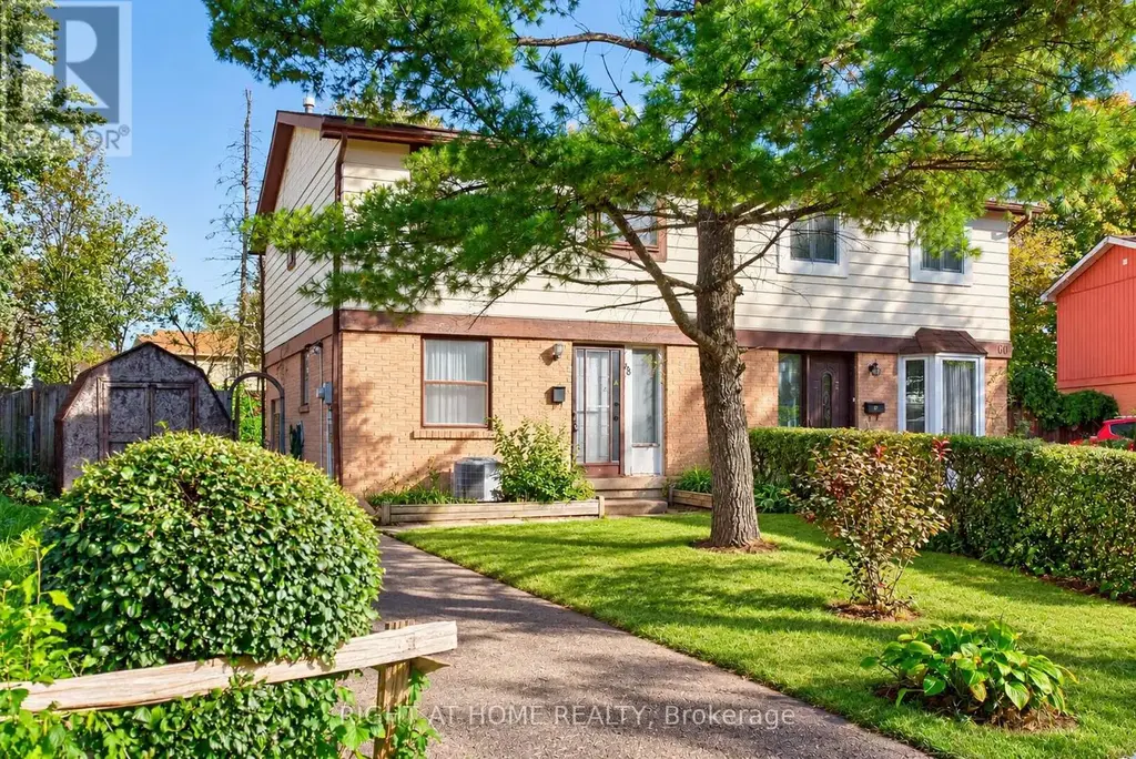 68 Trott Square, Toronto (Malvern)