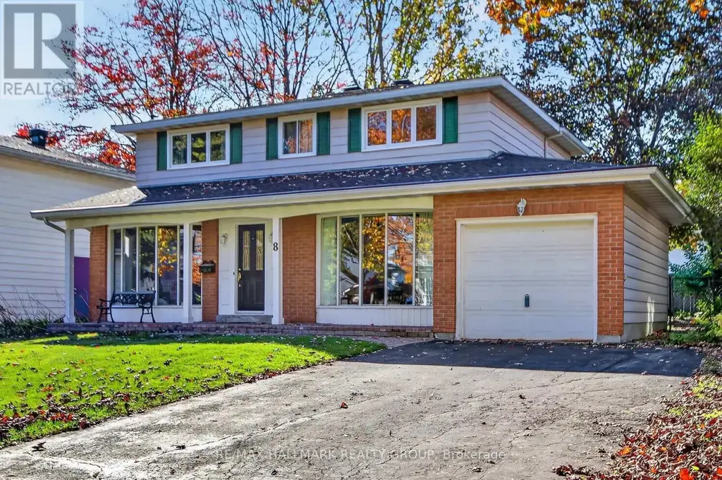 8 Burnview Crescent, Ottawa