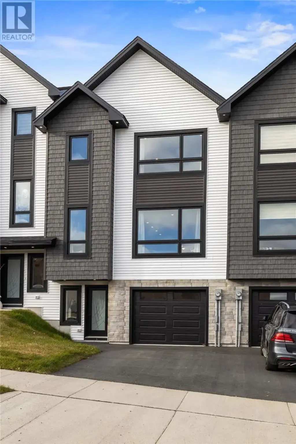 28 Donegal Run, St. John's