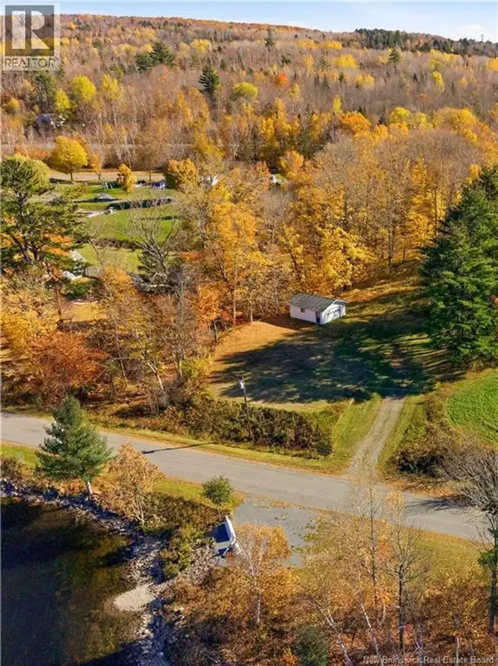 61 Hawkshaw Road, Hawkshaw