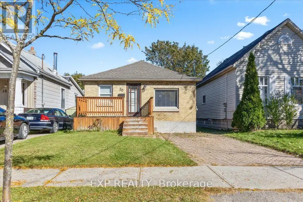 30 Glenwood Avenue, London East (East M)