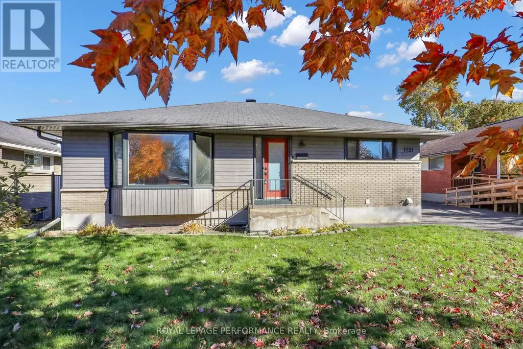 1321 Rustic Drive, Ottawa