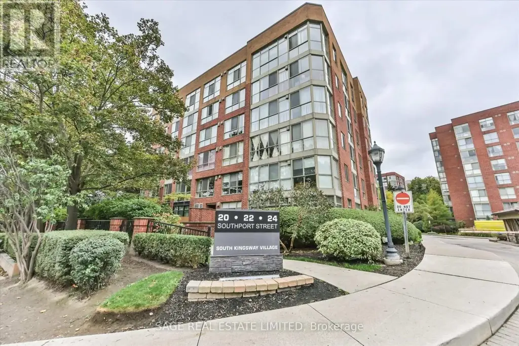 846 - 24 Southport Street, Toronto (High Park-Swansea)