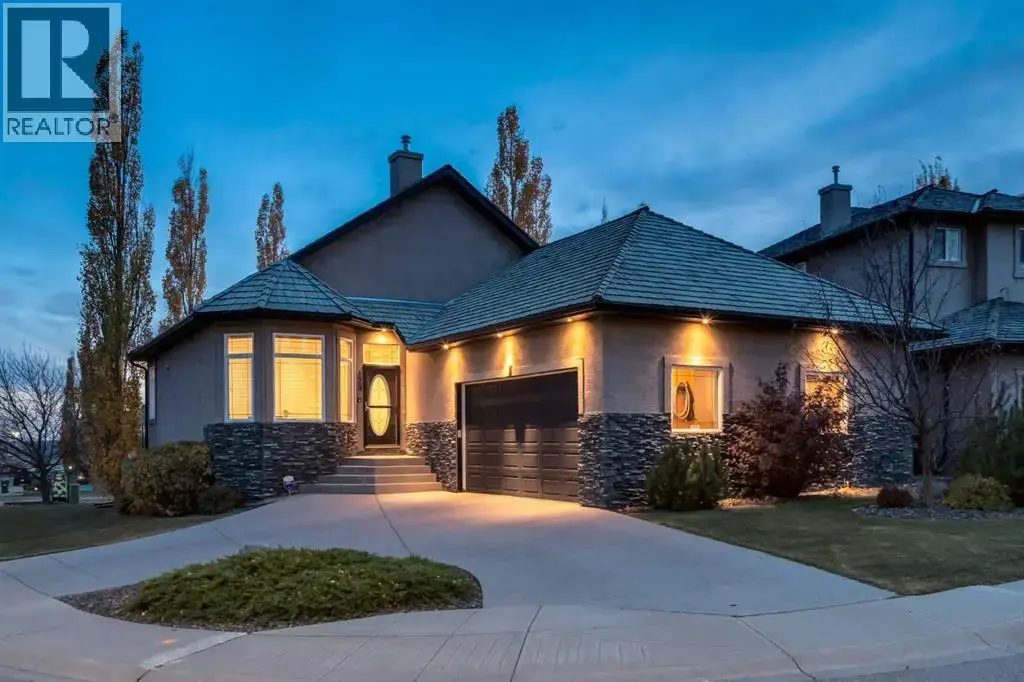 129 Royal Bay Nw, Calgary