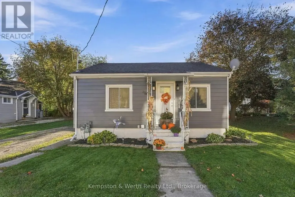 334 Davidson Avenue N, North Perth (Listowel)