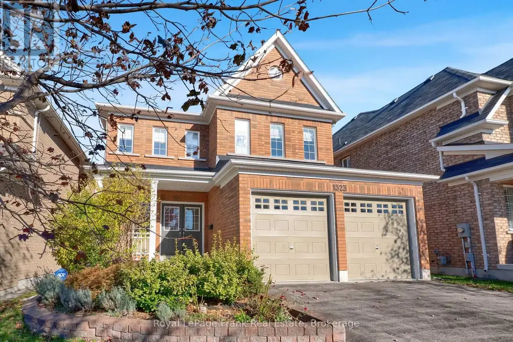 1523 Dunedin Crescent, Oshawa (Taunton)
