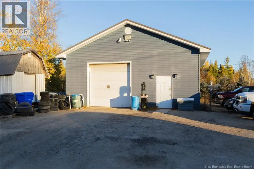 55 North Lane, McAdam