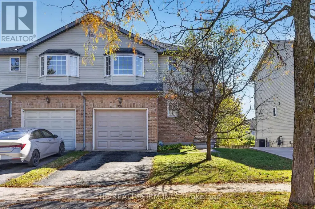 941 Thistledown Way, London North (North I)