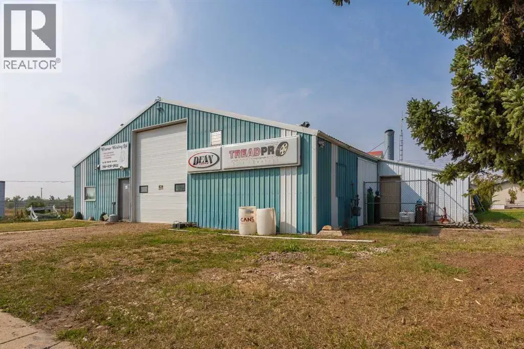 5002 50 Street, Strome